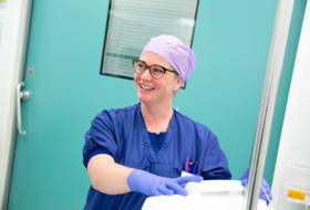 Het werk van een anesthesiemedewerker in een kliniek